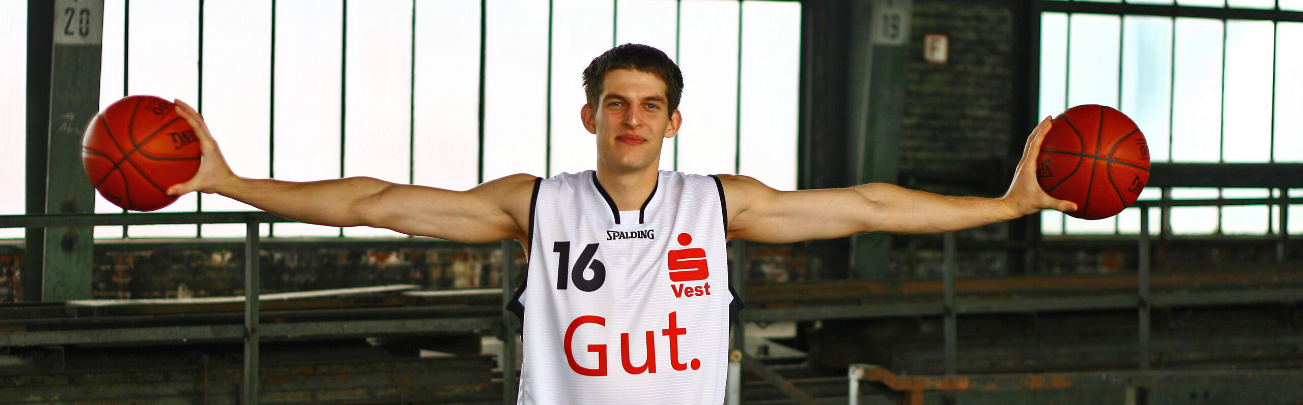 Schaffrath Joleik Wings